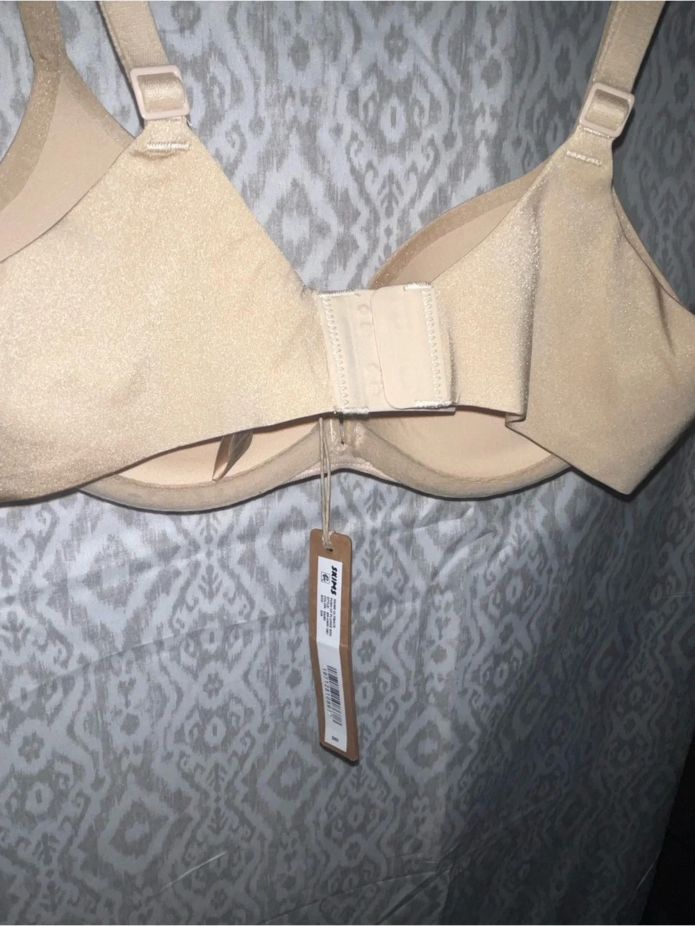 Skims Ultimate Push-up Plunge Bra - Picture 2 of 9